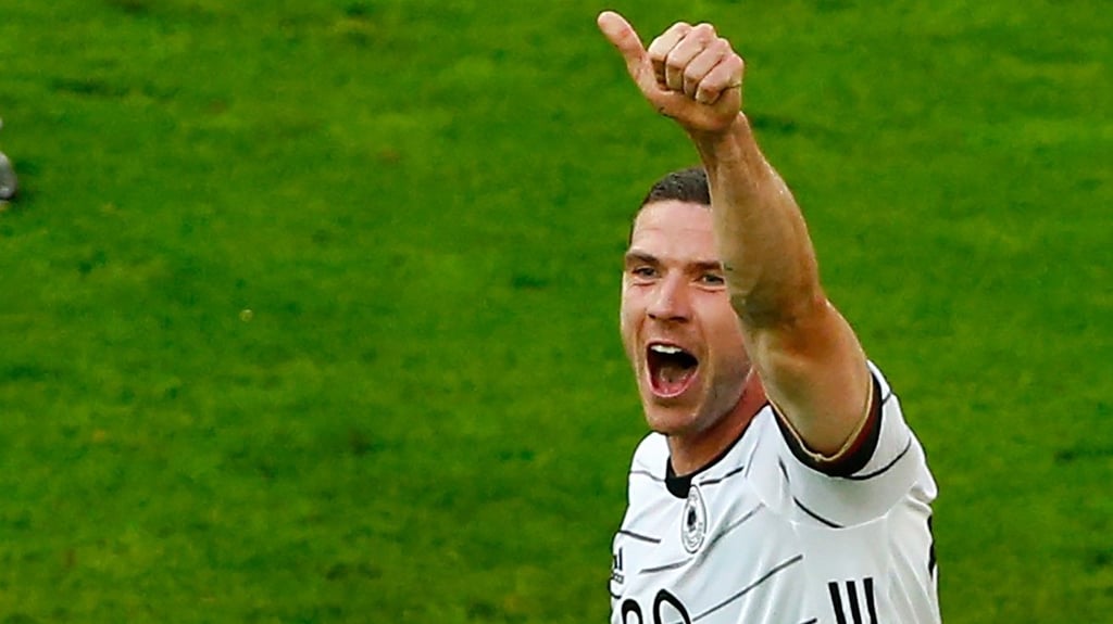 Fußballnationalspieler Robin Gosens ist zum ersten Mal Vater geworden.