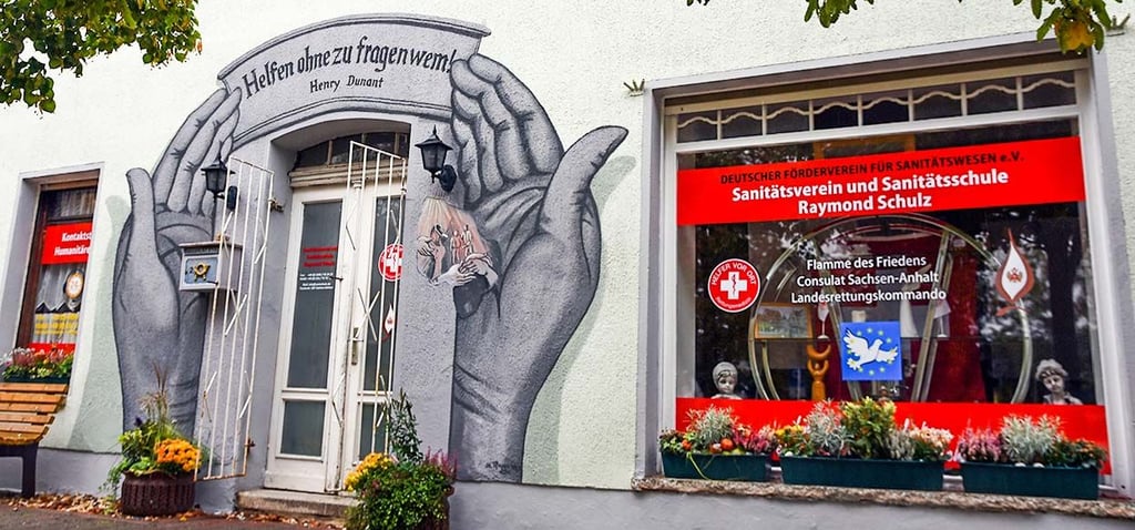 Am Markt befindet sich die neue Zweigstelle des Sanitätsvereins.