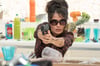 Salma Hayek als Killerin Sonia Kincaid in einer Szene des Films "Killer's Bodyguard 2".