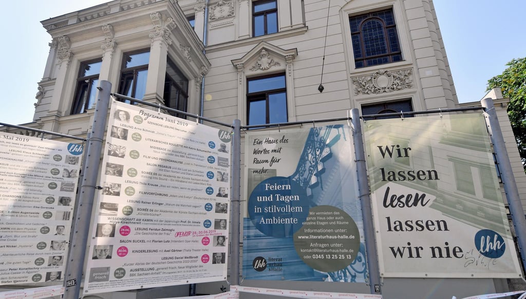 Im Literaturhaus in Halle findet am Samstag eine lange Lese-Veranstaltung statt.