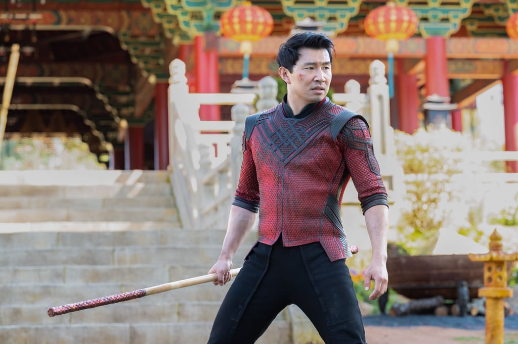 Simu Liu als Shang-Chi in einer Szene des Films „Shang-Chi and the Legend of the Ten Rings“.