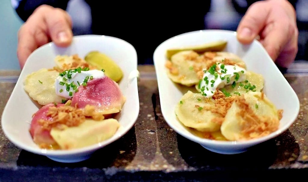 Streetfood - frisch zubereitet - darf ab Freitag auf der Kleerswiese probiert werdeb,