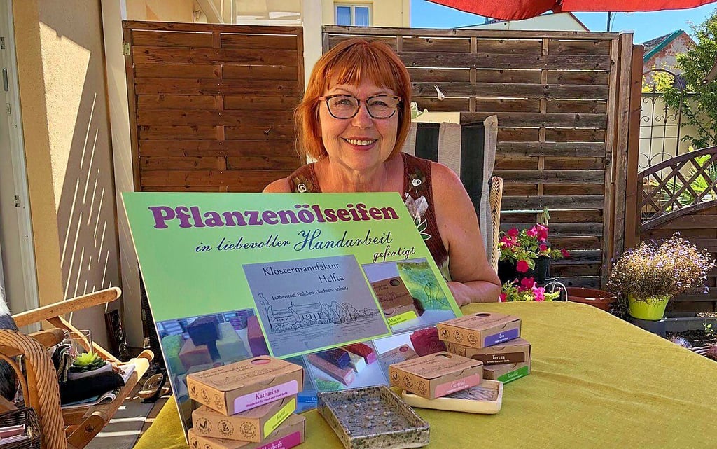 Im vorigen Jahr präsentierte „GenussMarkt“-Mitorganisatorin Bärbel Schmuck begeistert die Seifen der Nonnen des Klosters Helfta.