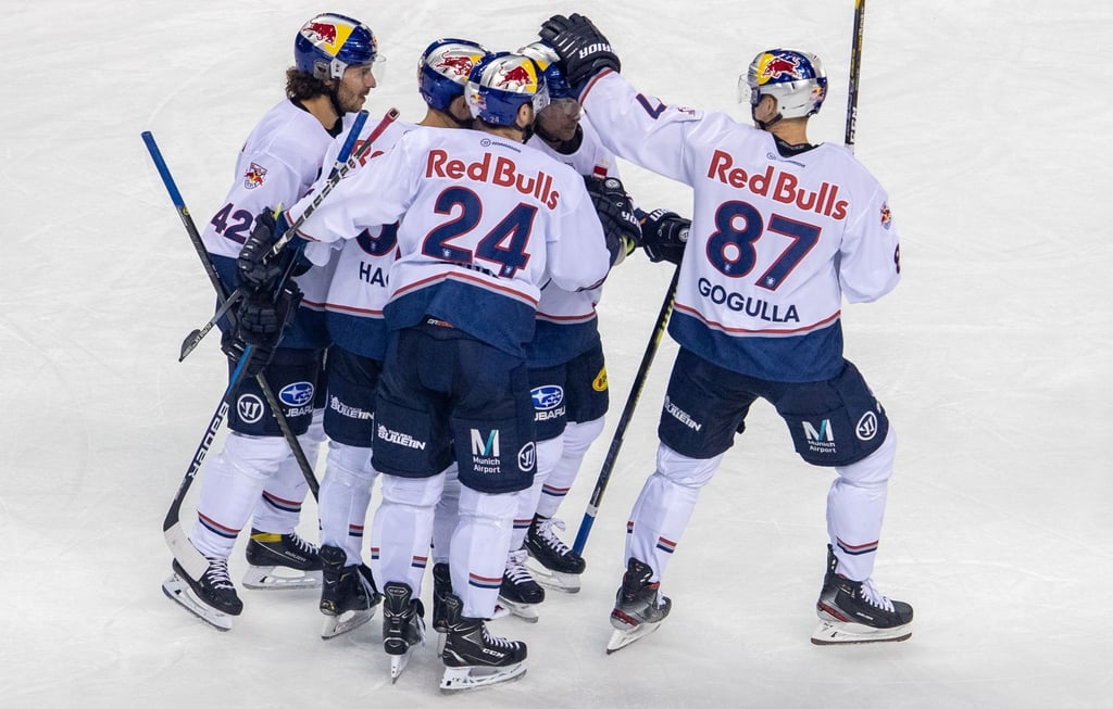 Der EHC München hat durch den 3:1-Erfolg bei den Fischtown Pinguins die Tabellenführung ausgebaut.
