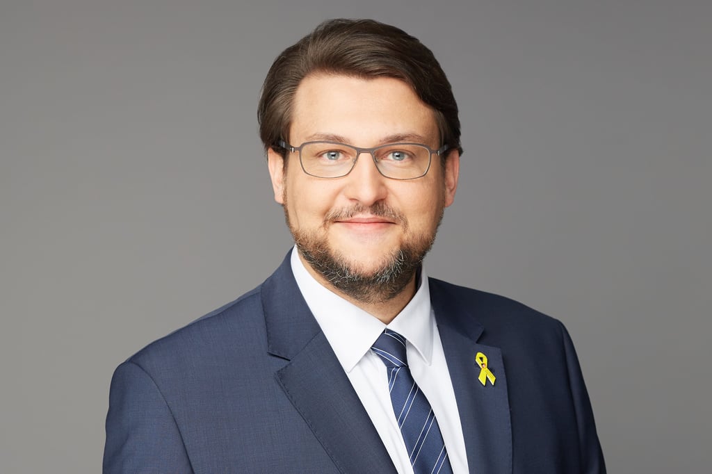 Seit 2010 führt Tobias Krull den Kreisverband der Magdeburger Christdemokraten an. Jetzt will er Lutz Trümper (SPD) im Amt des Oberbürgermeisters beerben.