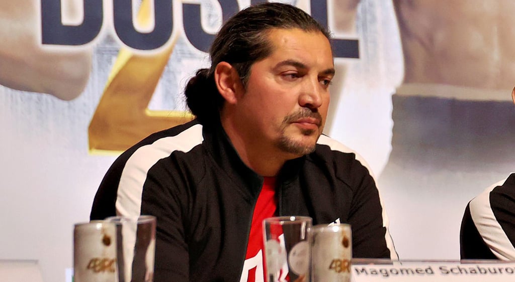 Robin Krasniqis Trainer Magomed Schaburow gilt als Schlitzohr.