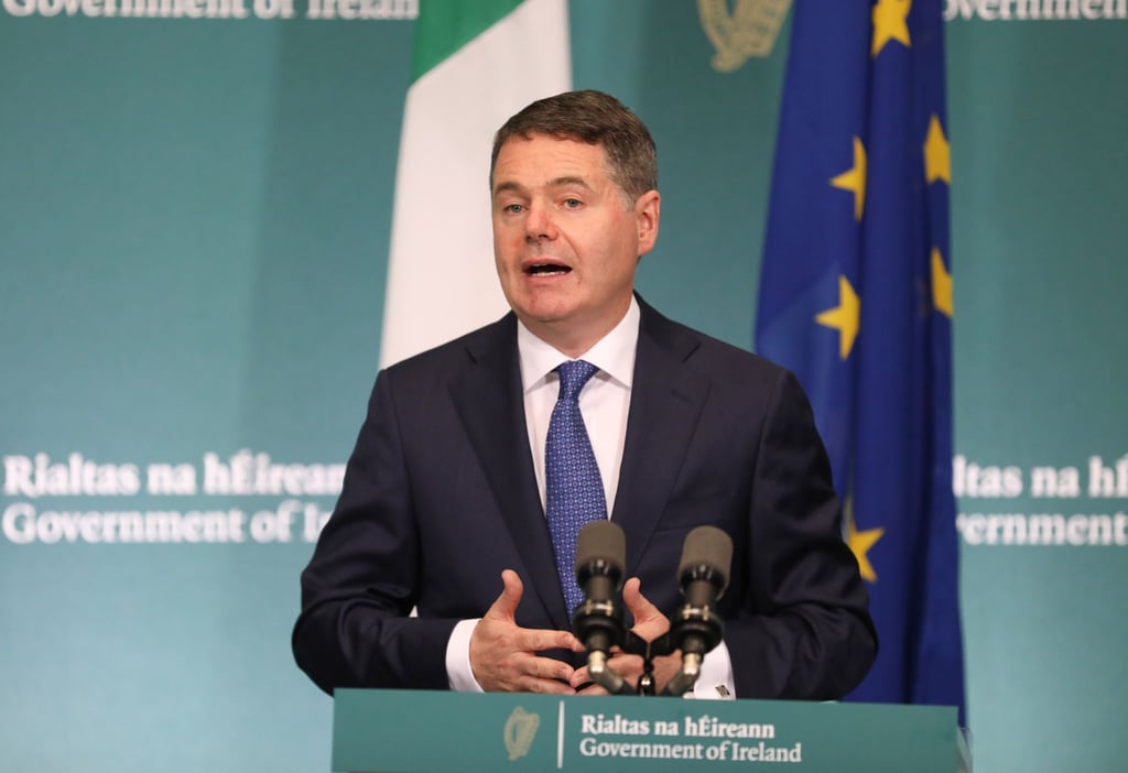 Der irische Finanzminister Paschal Donohoe bei einer Pressekonferenz.