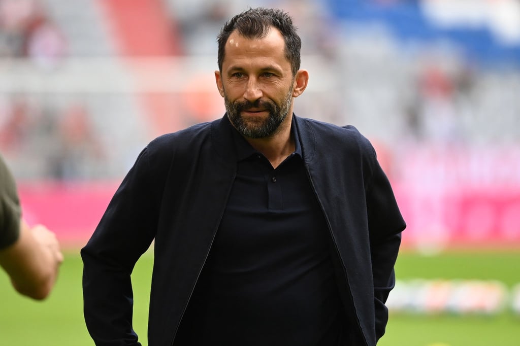 Zeigte sich leicht verstimmt: Bayerns Sportvorstand Hasan Salihamidzic.