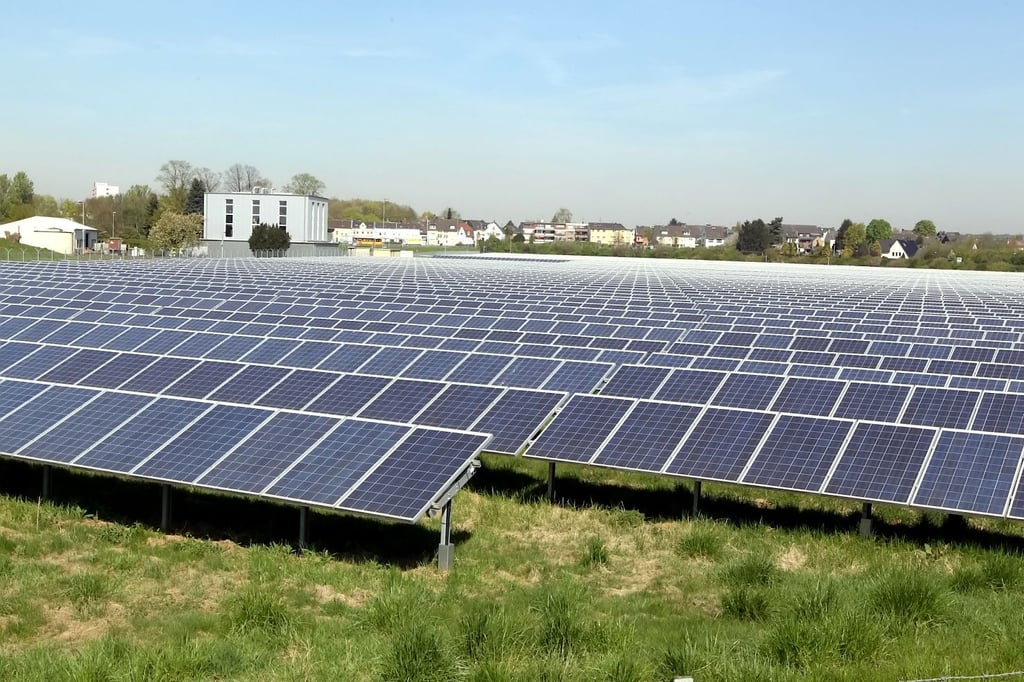 Symbolfoto - Photovoltaik-Anlage
