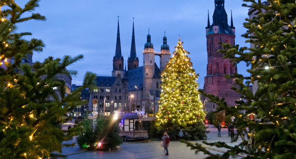 2020 gab es den Weihnachtsmarkt in Halle nur in Minimalversion. Dieses Jahr soll es möglichst keine reihenweisen Absagen geben.