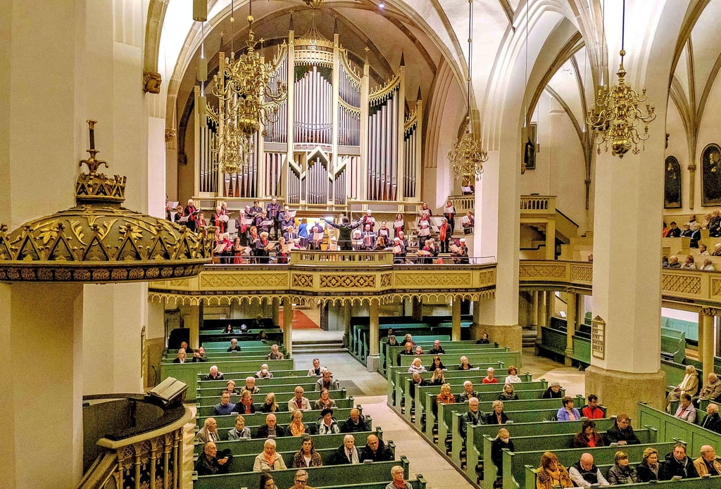 Insgesamt 250 Zuhörer fanden zum Konzert in der Stadtkirche Platz.