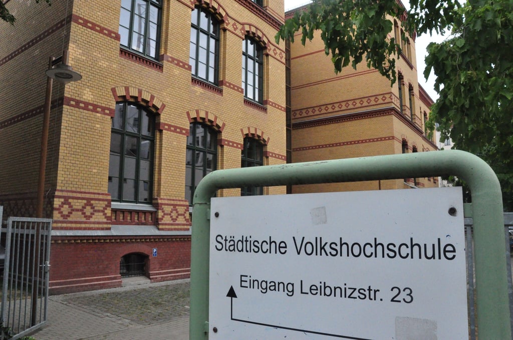 Die Magdeburger Volkshochschule sitzt seit einigen Jahren in der Leibnizstraße 23.