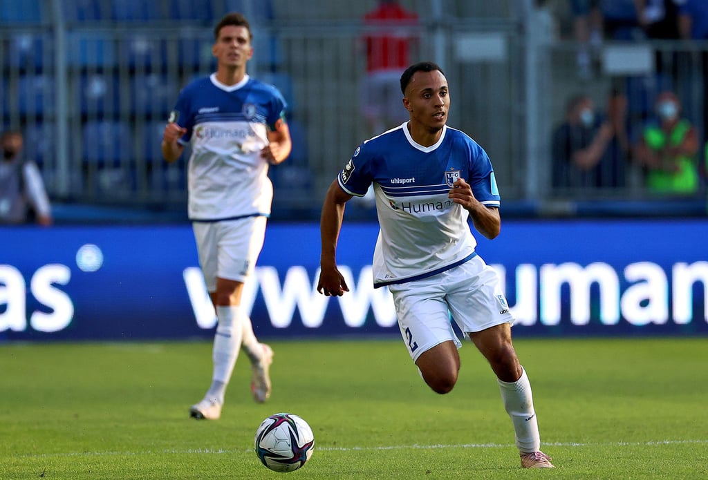 Nach den drei Ausfällen in der Defensive, unter anderem einer Rotsperre gegen Kapitän Tobias Müller, rückt Tobias Knost beim 1. FC Magdeburg wieder in den Fokus – und wahrscheinlich in die Startelf.