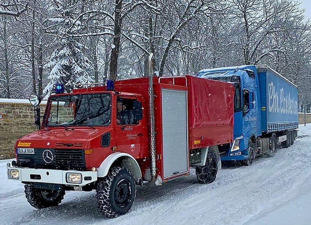 Vor allem wegen der zunehmenden Wetterextreme, wie dem Schneesturm im Februar, haben Bernburgs Retter immer mehr zu tun.