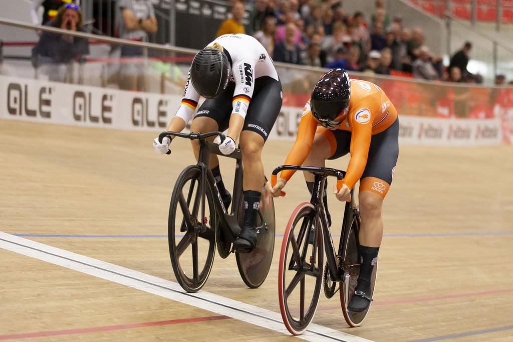 Lea Sophie Friedrich (l) unterlag im Sprint-Finale der Niederländerin Shanne Braspennincx.