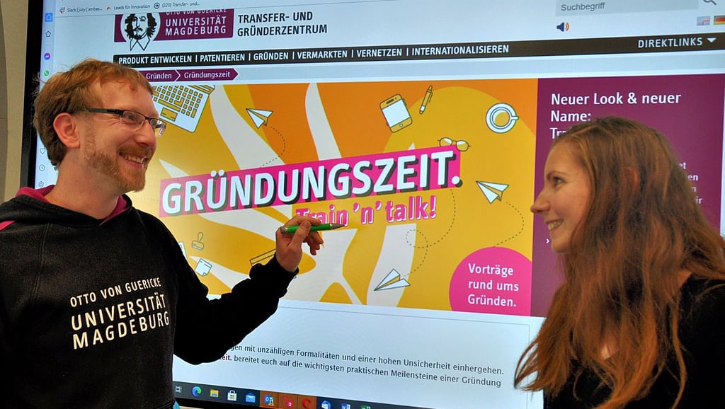 Jonas Crackau und Daniela Geppert vom Transfer- und Gründerzentrum (TUGZ) der Otto-von-Guericke-Universität Magdeburg. Sie helfen bei der Gründung von Unternehmen.