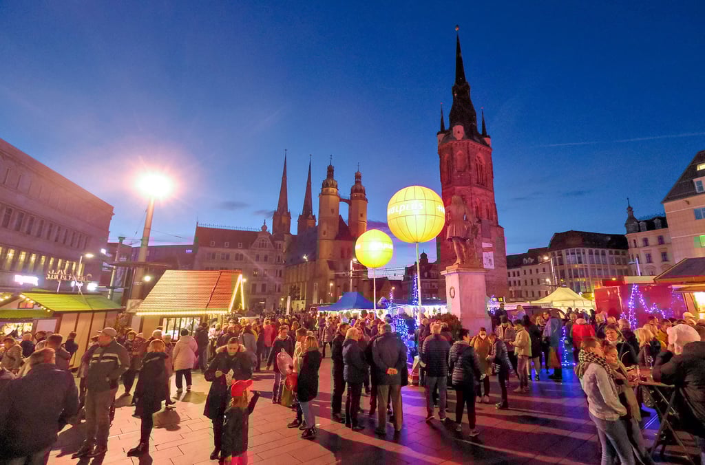 Beim Lichtermarkt auf dem Marktplatz war am Wochenende so viel los, wie schon lange nicht mehr.