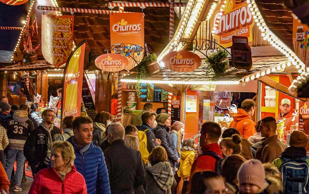 Bratwurst, Langos und Pilzpfanne: Hungrig musste niemand bleiben.