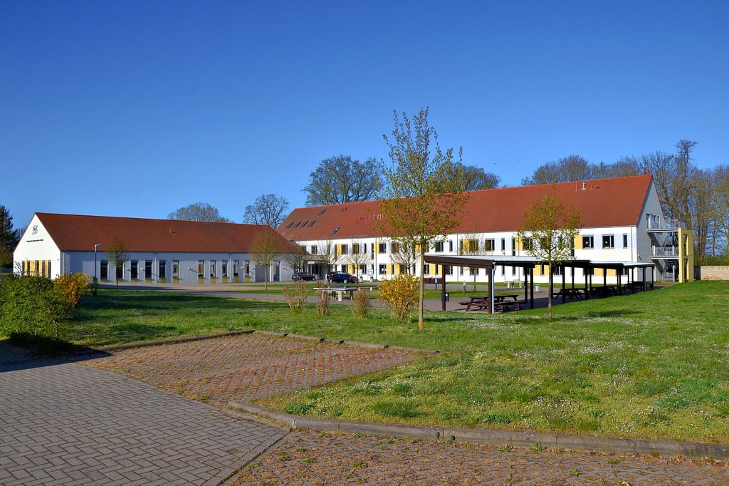 Der Landkreis Börde soll als Nutzer des Gebäudes der Gemeinschaftsschule in Langenweddingen 100 Prozent der Nebenkosten bezahlen. Der Gemeinderat des Sülzetals beschloss, dass dies der neue Nutzungsvertrag vorsehen soll.