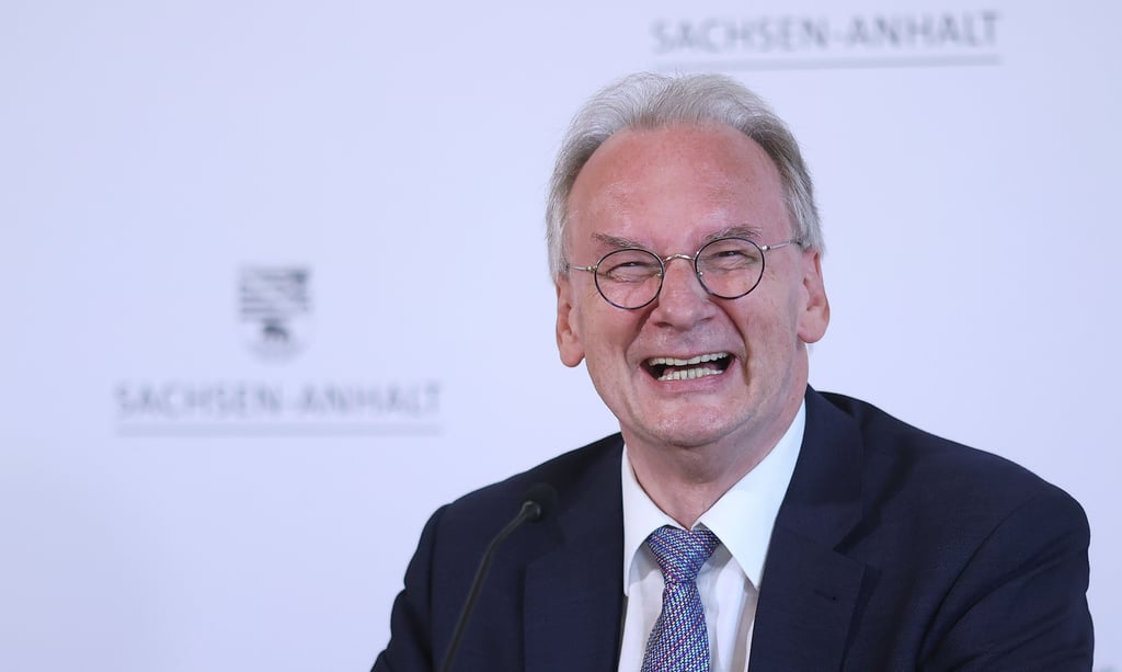 Ministerpräsident Reiner Haseloff hat Grund zum Frohsinn