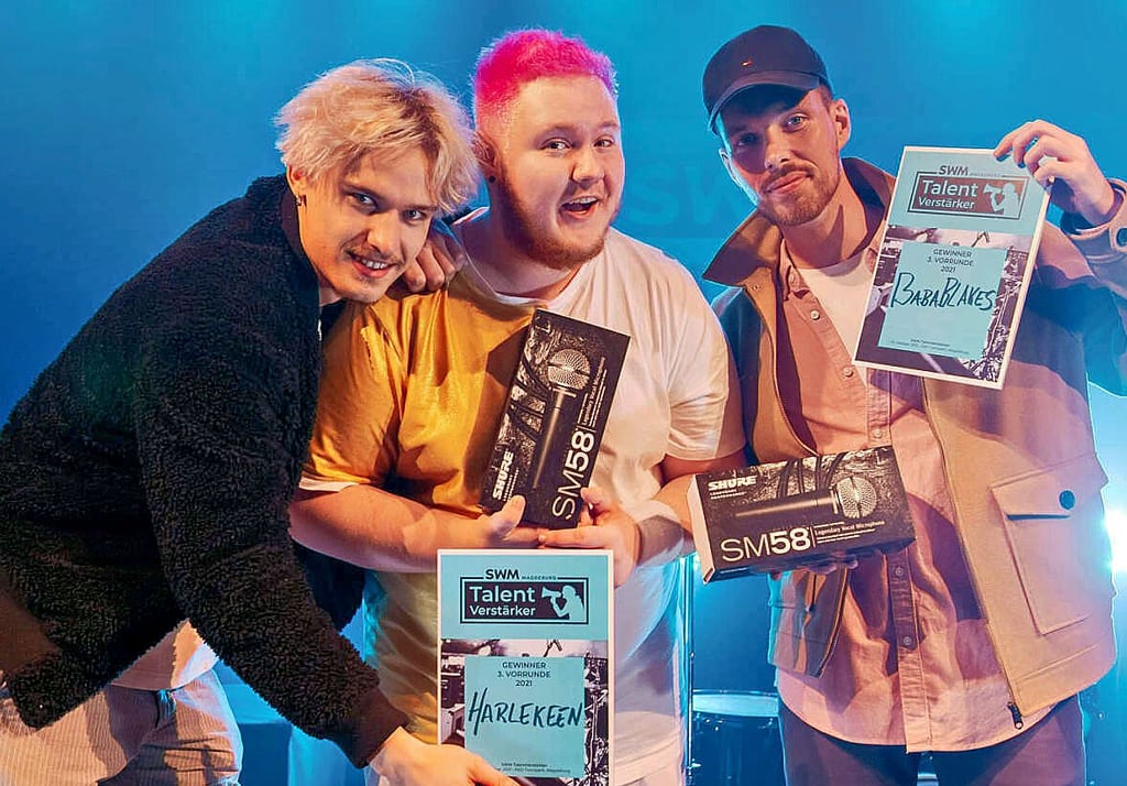 Mit Baba Blakes (r.) und Harlekeen zogen am 22. Oktober 2021 die letzten Künstler ins Finale des Wettbewerbs ein.