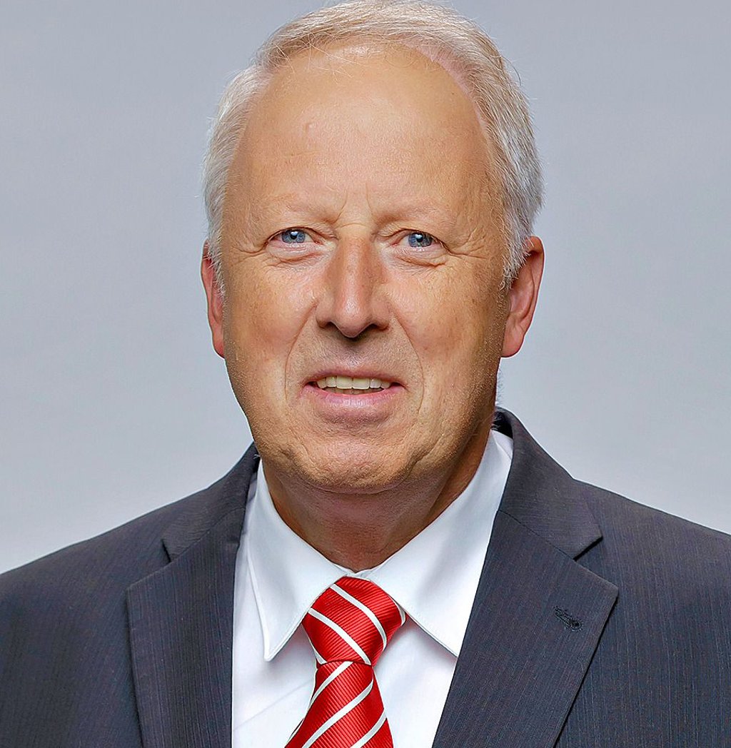 Michael Ermrich (67) ist seit 2013 OSV-Präsident. Am 1. Januar 2022 übernimmt Ludger Weskamp, bislang Landrat des Landkreises Oberhavel.