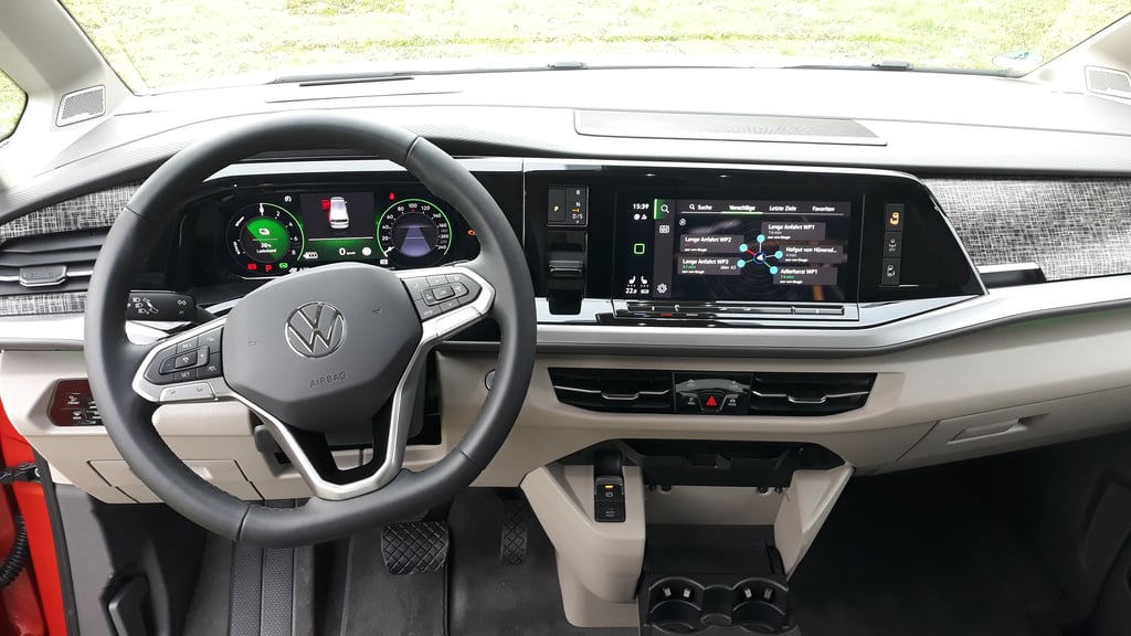 Wie in einem Pkw: Das Cockpit des Multivan