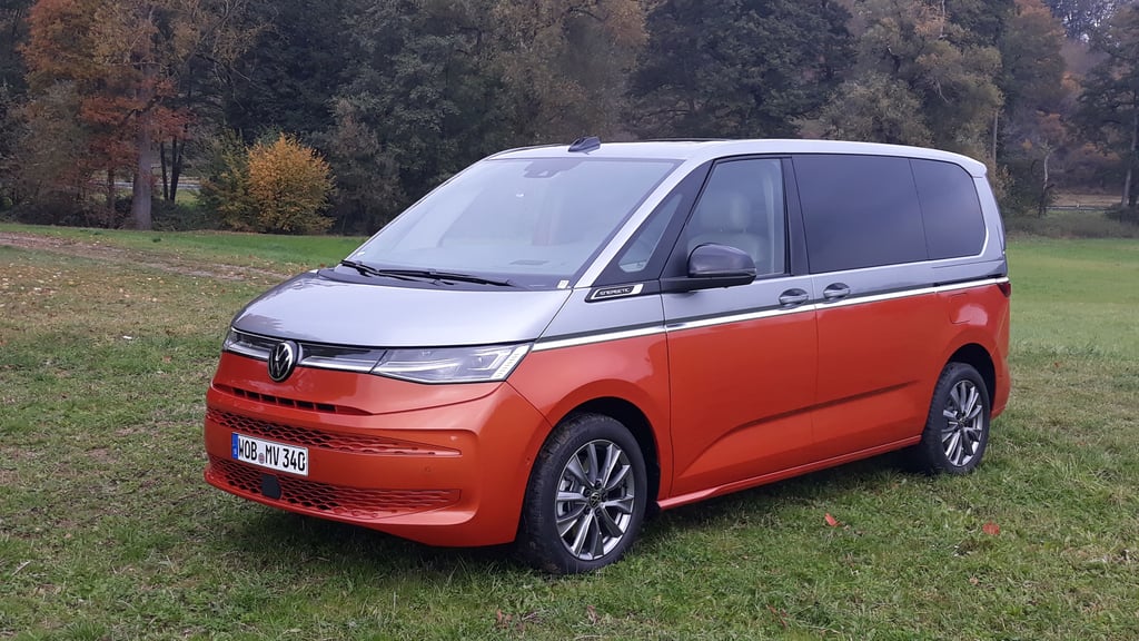 Der neue VW Multivan T7 ist 4,97 lang.