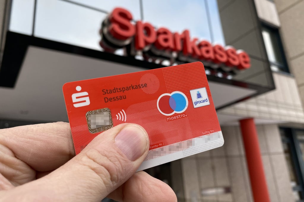Die Sparkasse möchte mit dem Service auch älteren Kunden Zugang zu Bargeld ermöglichen.