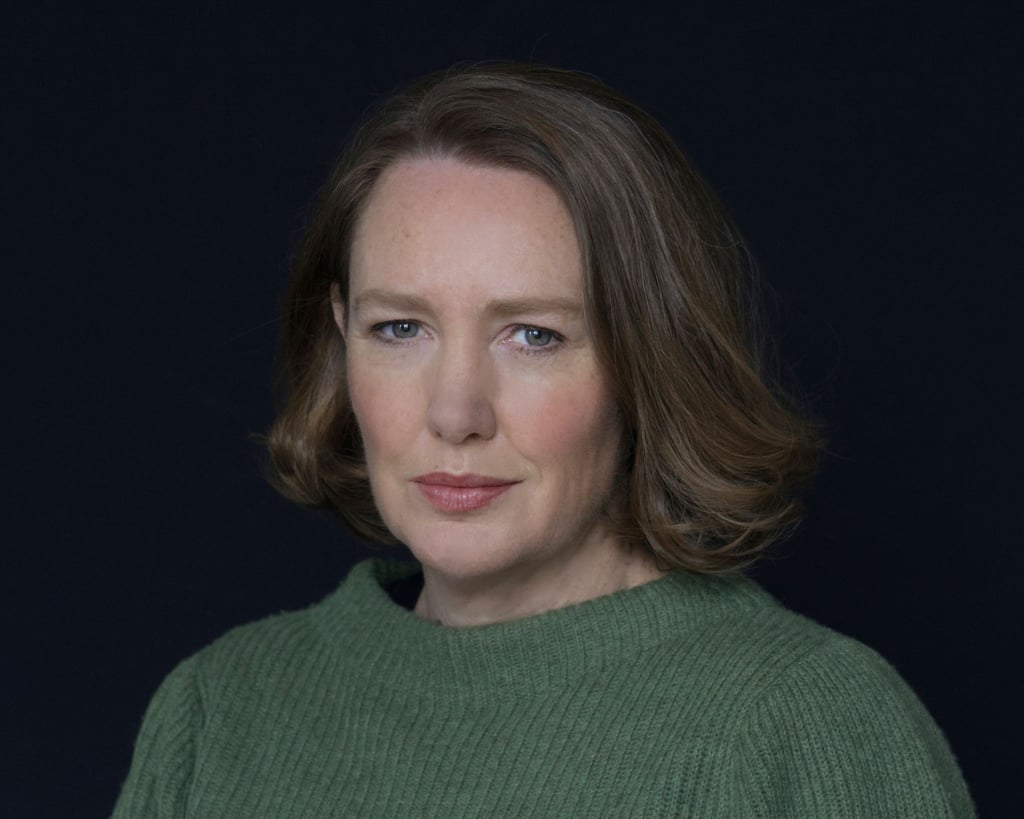 Die britische Autorin Paula Hawkins. Das Buch „Wer das Feuer entfacht. Keine Tat ist je vergessen“ erscheint im Blanvalet Verlag.