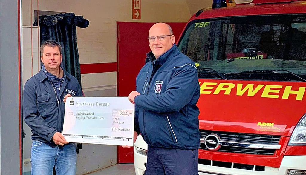 Spende Feuerwehr Waldersee für Liers im Ahrtal