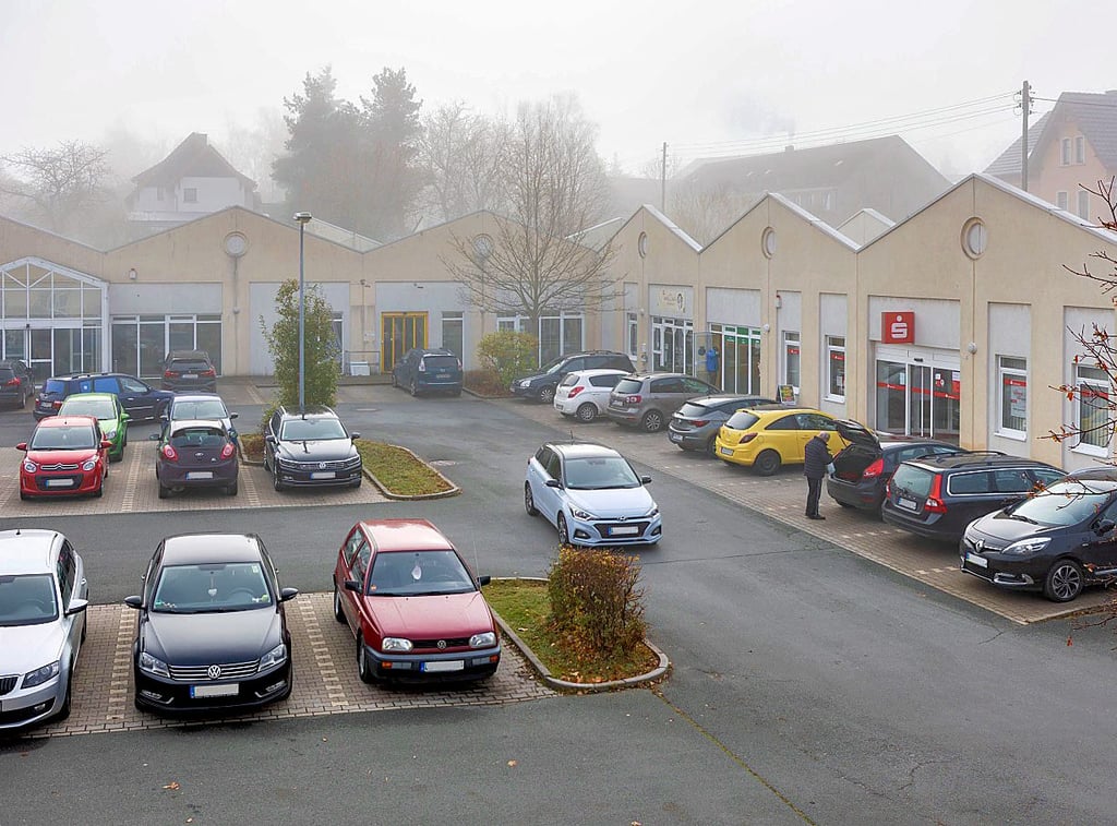 Die Parkplatzsituation am Einkaufscenter in Droyßig