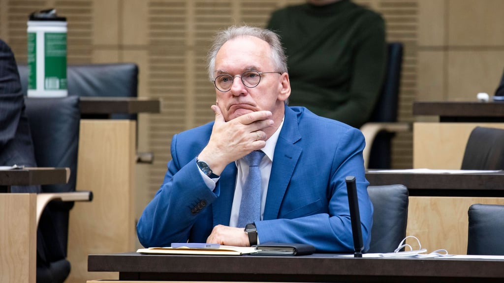 Ministerpräsident Reiner Haseloff berät über die neue Corona-Strategie für Deutschland.
