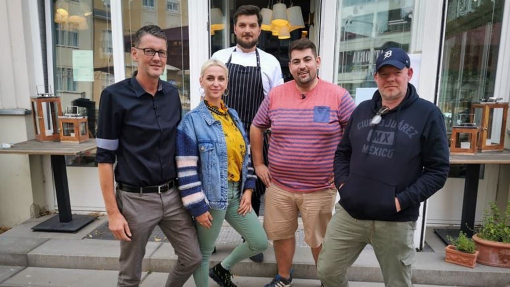 Jede Woche wird eine Stadt beziehungsweise eine Region mit fünf unterschiedlichen gastronomischen Konzepten vorgestellt. Ab den 22.11.2021 stehen Lokale in Magdeburg und Umgebung im Fokus.