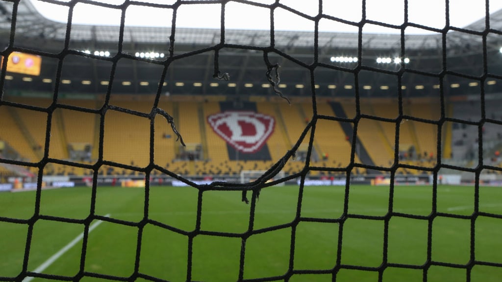 In Dresden sind vorerst wieder Geisterspiele angesagt.