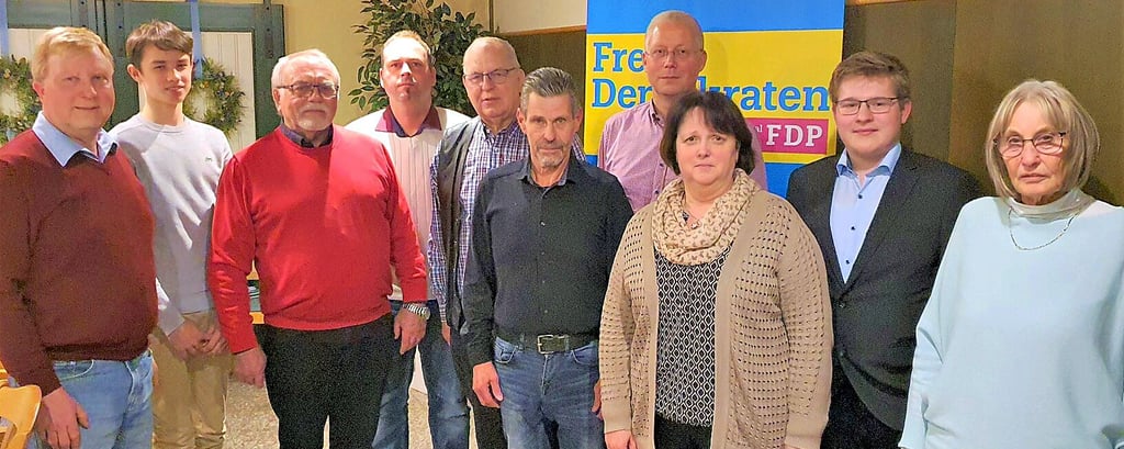 Vorstand mit Neumitgliedern (von links): Lutz Franke, Glenn Surborg, Walter Hopf, Björn Hartmann, Hartmut Lent, Andreas Haack, Sascha Gille, Heidrun Meyer, Pascal Storbeck und Annegret Baumgarten.