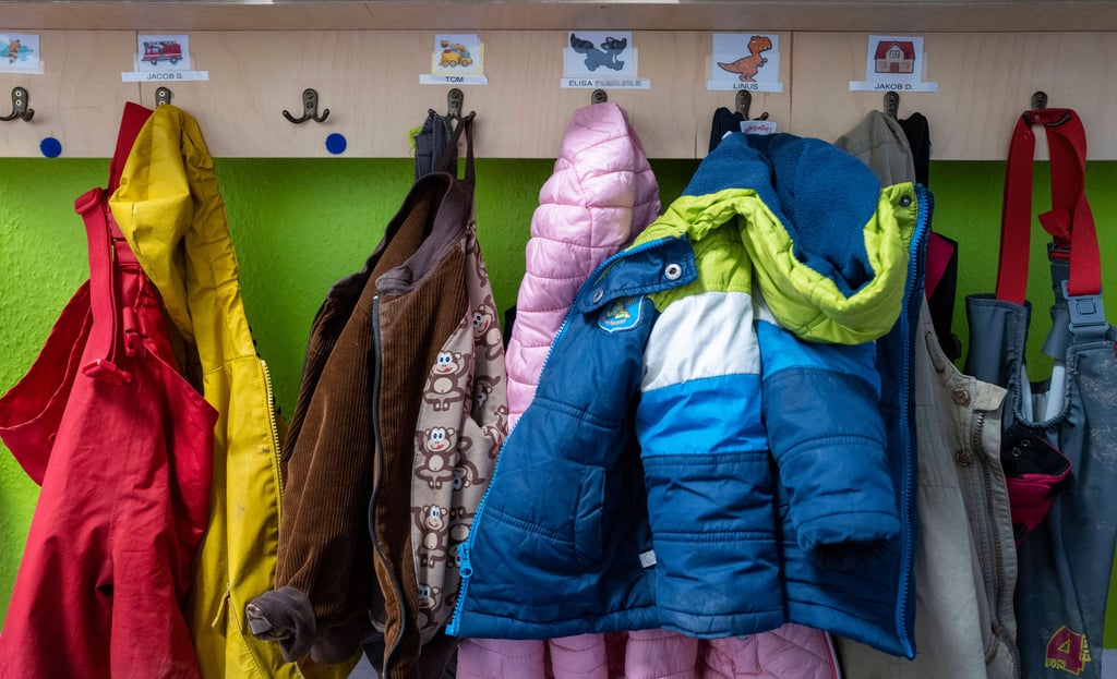 in der Kindertagesstätte in Rehmsdorf gib tes derzeit fünf Verdachtsfälle mit Covid-19.