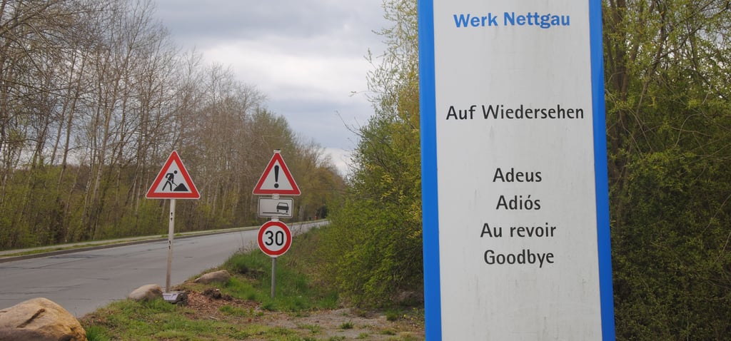 Die Zufahrtsstraße vom Kreisel bei Gladdenstedt zum Nettgauer Sonae Arauco-Werk muss erneut repariert werden.