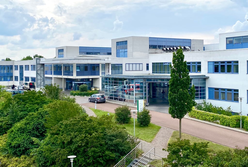 Klinikum Dessau führt strenge Coronaregeln ein.