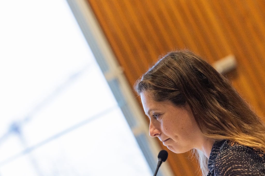 „Wenn so viele Menschen sterben, müssen wir zugeben, dass das System insgesamt versagt hat“, sagt die britische Hydrologin Hannah Cloke im U-Ausschuss zur Flutkatastrophe.
