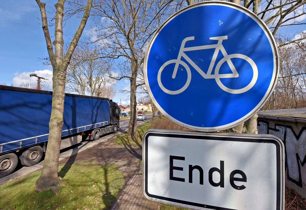 In der Magdeburger Straße endet der Radweg an der B180 hier. Kommt der Anschluss nach Winningen?