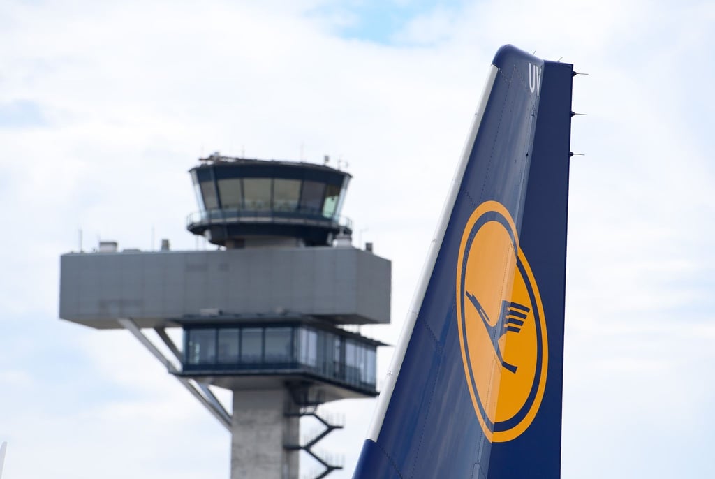 Lufthansa-Chef Carsten Spohr erwartet weltweit weitere Einschränkungen für ungeimpfte Fluggäste. (Archivbild)
