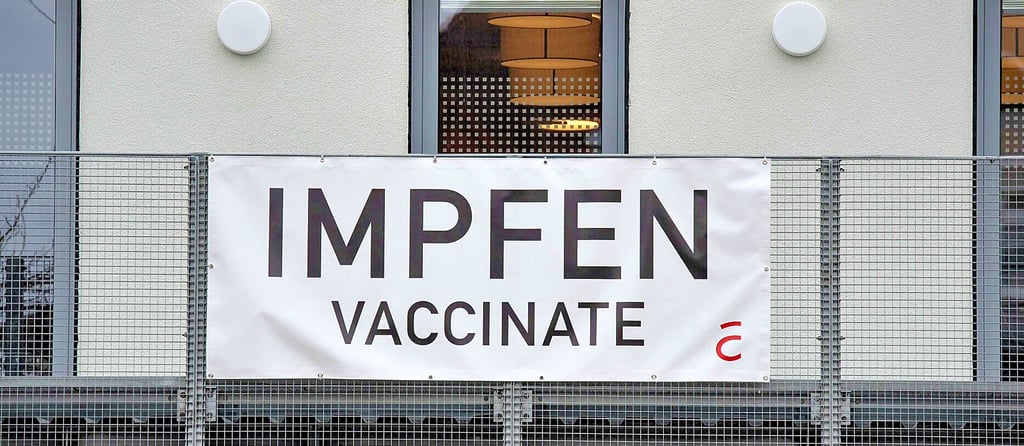 Geimpft wurde bislang mobil, wie hier an der Hochschule. Am Mittwoch gibt es wieder ein Impfzentrum.