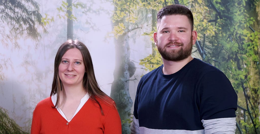 Können Sie die Grünen auf dem Land stärken? Die neuen Grünen-Landesvorsitzenden Madeleine Linke aus Magdeburg und Dennis Helmich aus Halle.