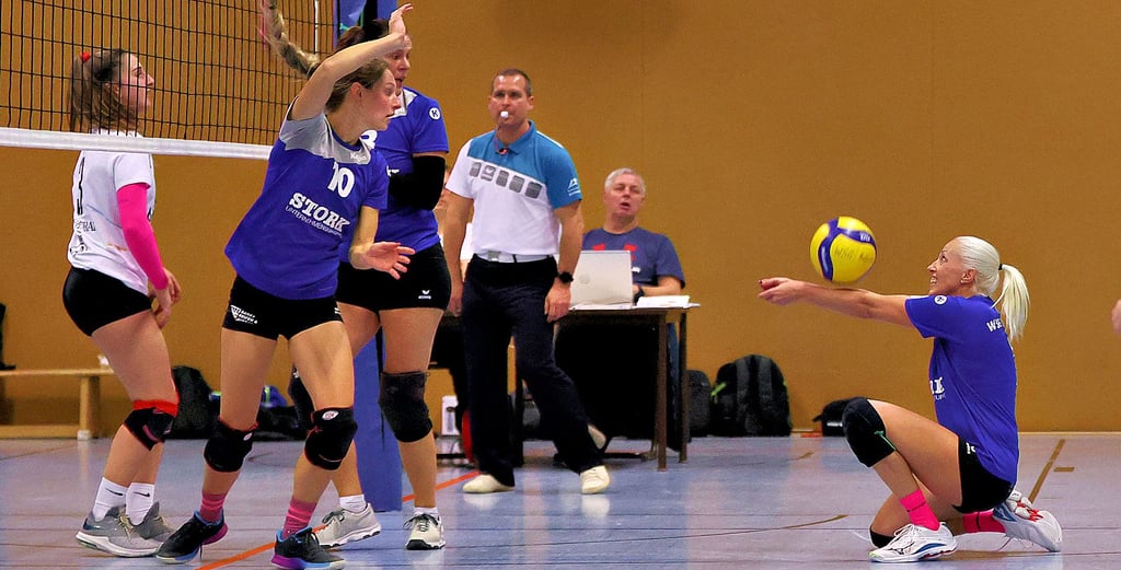 Annahme, Zuspiel, Angriff: Michaela Buschke ist neben Maike Werdin zuständig für den letzten Pass ins Glück. Aber das ist der WSG Reform auch im jüngsten Heimspiel nicht hold gewesen.