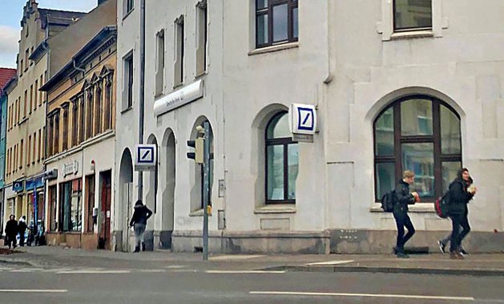 Bitterfeld, Deutsche Bank in der Bismarckstraße