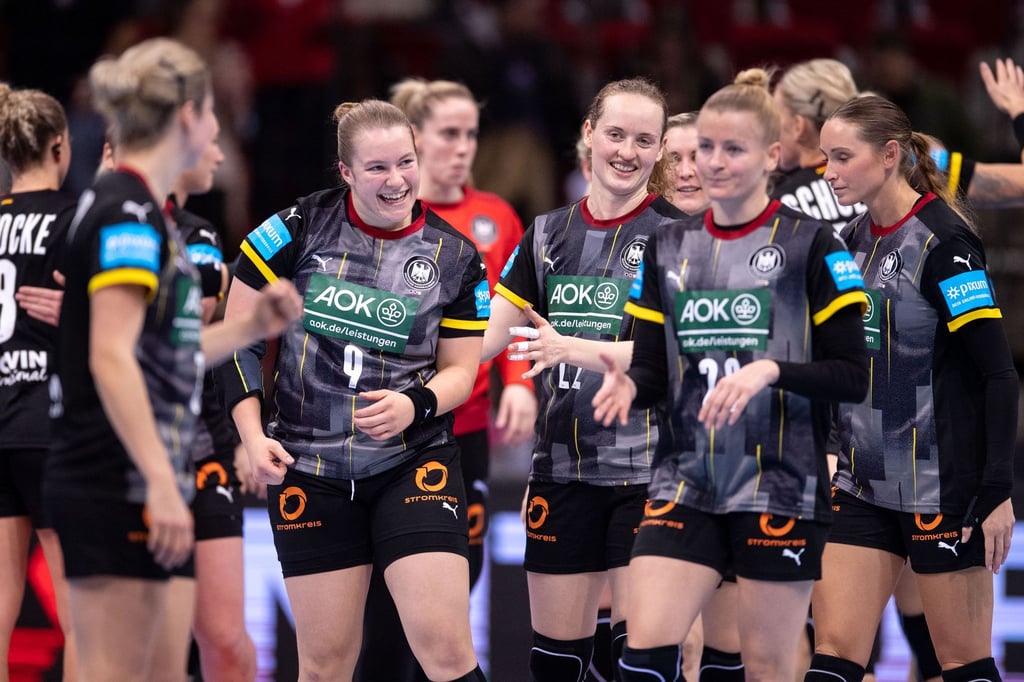 Die deutschen Handballerinnen bereiten sich auf die WM vor.