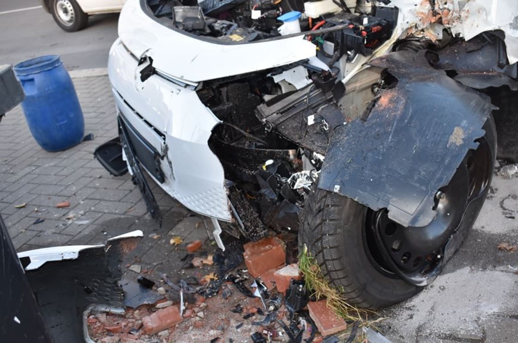 Am Elektroauto der 69-Jährigen entstand aufgrund der nicht unerheblichen Kollision ein wirtschaftlicher Totalschaden.
