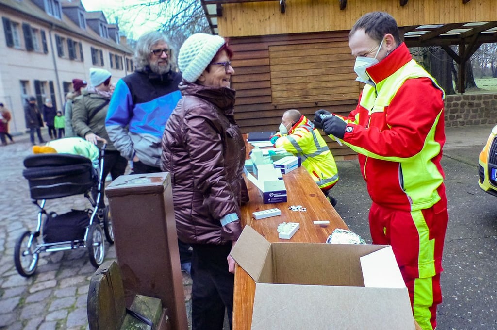 Nur mit einem negativen Test durfte man auf das Festgelände.