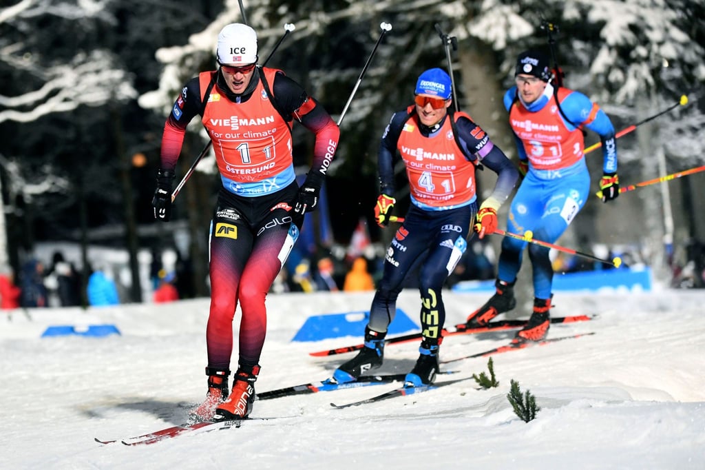 Die deutsche Staffel um Erik Lesser (M) verpasste in Östersund das Podium.